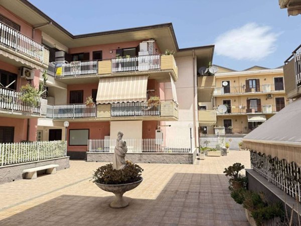 appartamento in vendita a Tremestieri Etneo