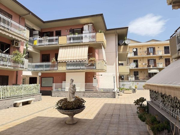 appartamento in vendita a Tremestieri Etneo