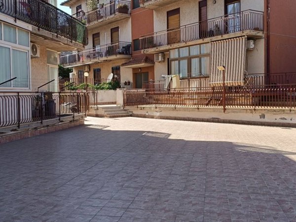 appartamento in vendita a Tremestieri Etneo