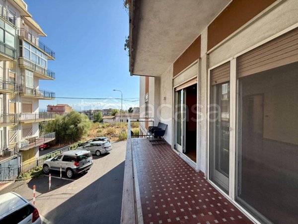 appartamento in vendita a Tremestieri Etneo