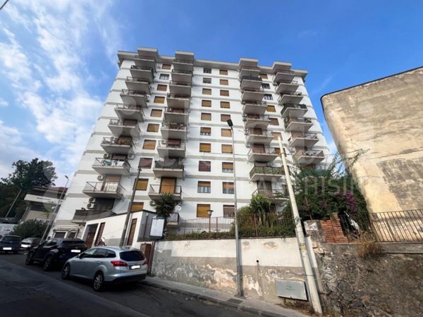 appartamento in vendita a Tremestieri Etneo in zona Canalicchio