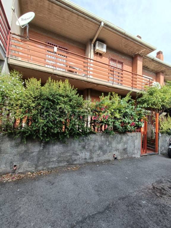 casa indipendente in vendita a Tremestieri Etneo