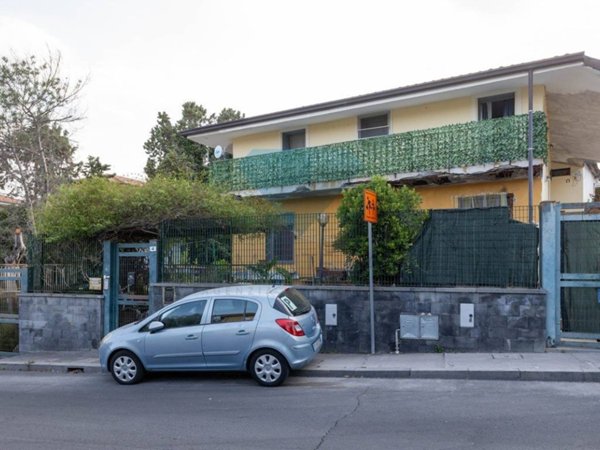 casa indipendente in vendita a Tremestieri Etneo