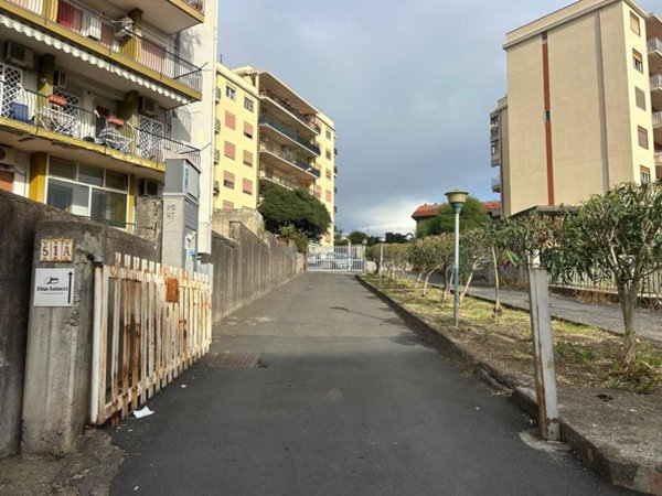 appartamento in vendita a Tremestieri Etneo in zona Canalicchio