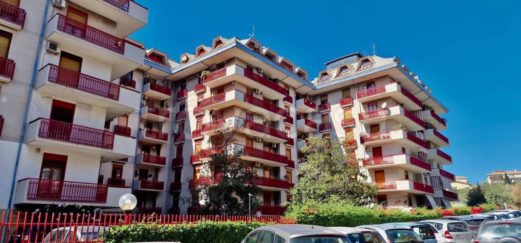 appartamento in vendita a Tremestieri Etneo in zona Canalicchio