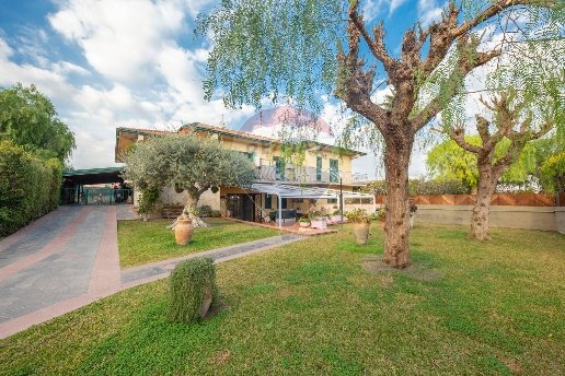 casa indipendente in vendita a Tremestieri Etneo