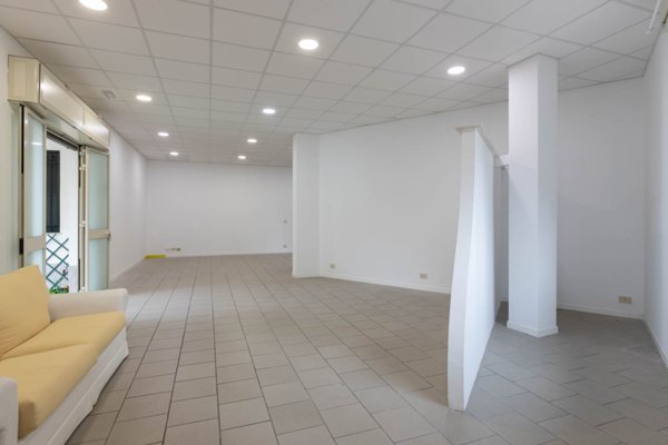 ufficio in vendita a Tremestieri Etneo