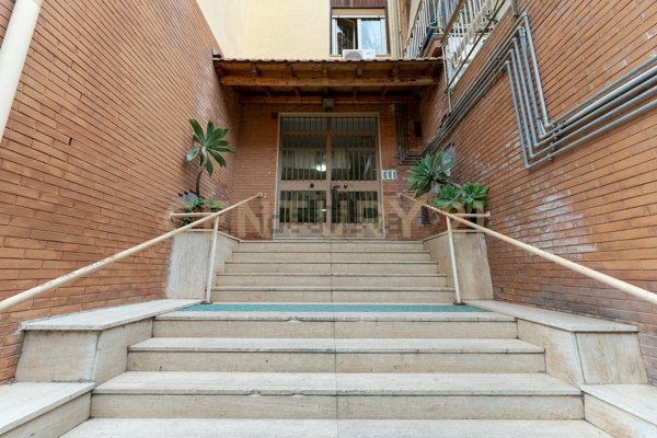 appartamento in vendita a Tremestieri Etneo