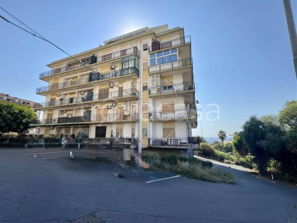 appartamento in vendita a Tremestieri Etneo in zona Canalicchio