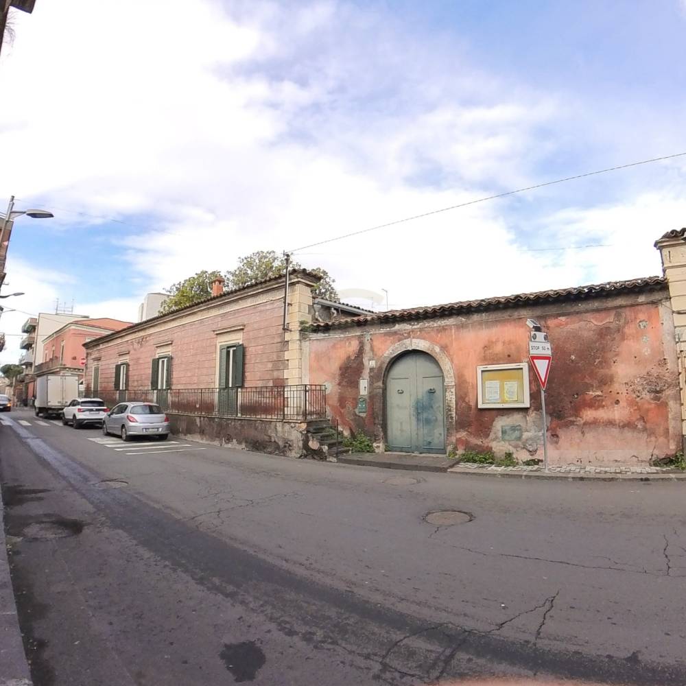 casa indipendente in vendita a Tremestieri Etneo