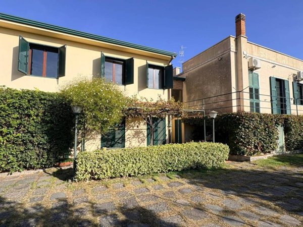 casa indipendente in vendita a Tremestieri Etneo