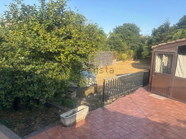 casa indipendente in vendita a Tremestieri Etneo