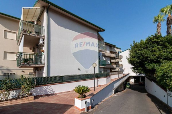 locale di sgombero in vendita a Tremestieri Etneo