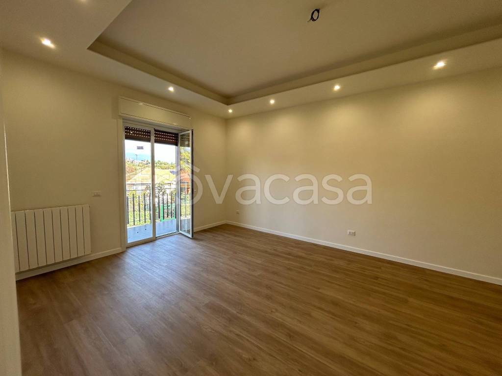 appartamento in vendita a Tremestieri Etneo