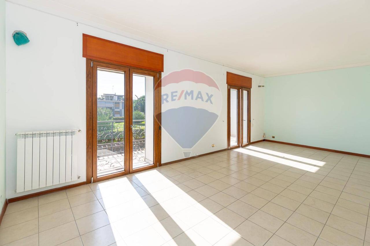 appartamento in vendita a Tremestieri Etneo in zona Canalicchio