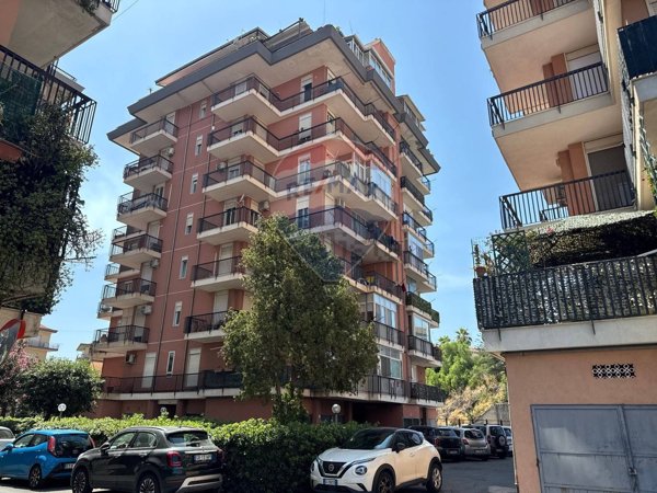 appartamento in vendita a Tremestieri Etneo in zona Canalicchio