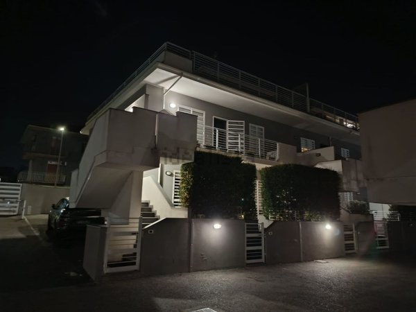 appartamento in vendita a Tremestieri Etneo