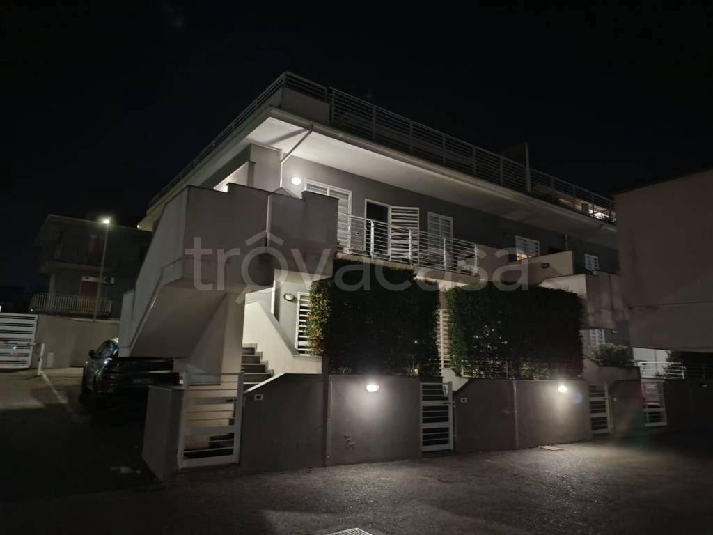 appartamento in vendita a Tremestieri Etneo