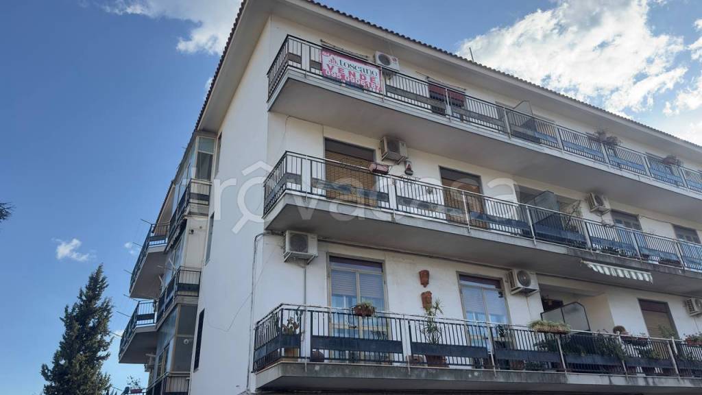 appartamento in vendita a Tremestieri Etneo