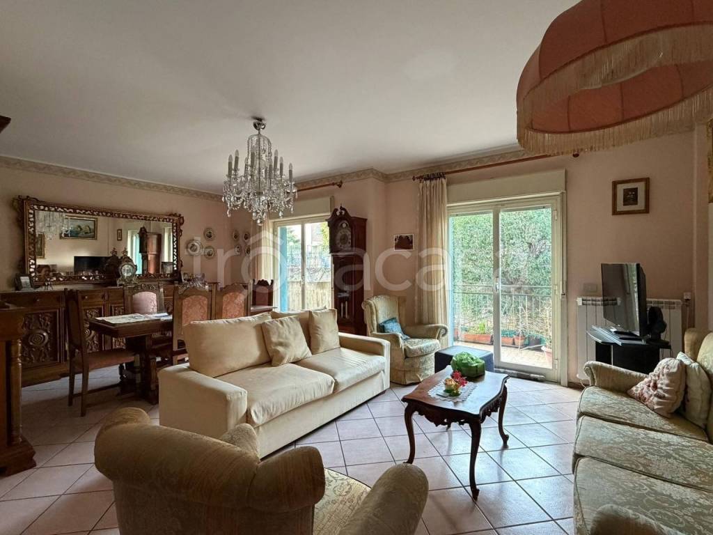 appartamento in vendita a Tremestieri Etneo