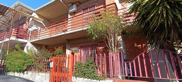 casa indipendente in vendita a Tremestieri Etneo