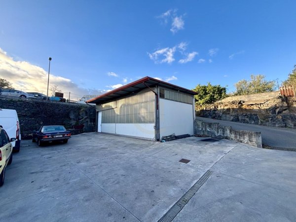 appartamento in vendita a Tremestieri Etneo