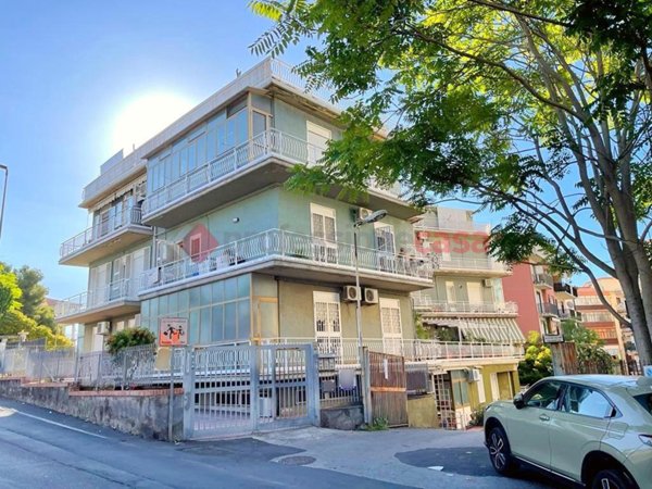 appartamento in vendita a Tremestieri Etneo in zona Canalicchio