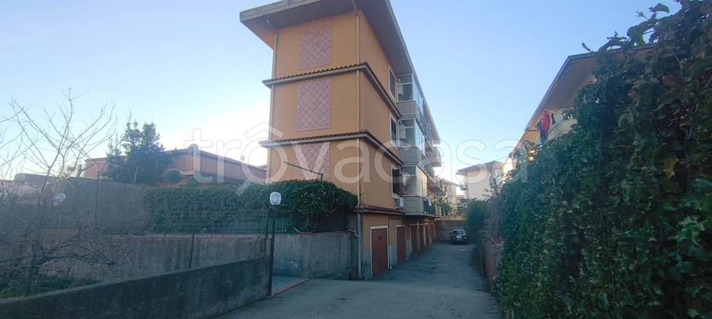 appartamento in vendita a Tremestieri Etneo