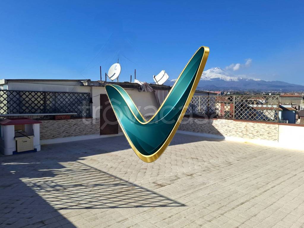 appartamento in vendita a Tremestieri Etneo