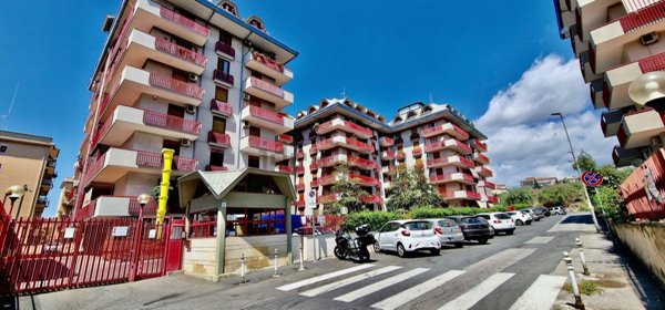 appartamento in vendita a Tremestieri Etneo