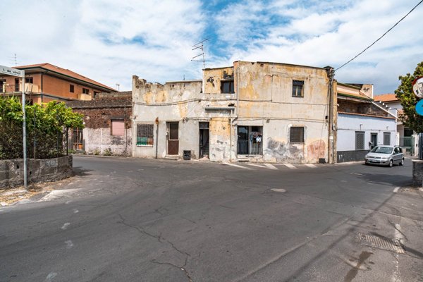appartamento in vendita a Tremestieri Etneo