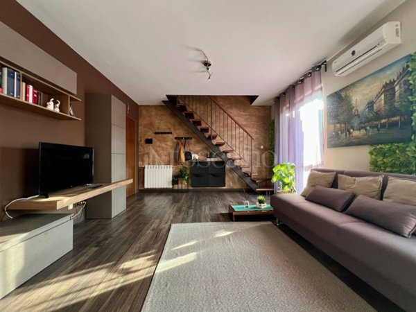 appartamento in vendita a Tremestieri Etneo