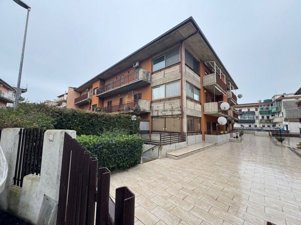 appartamento in vendita a Tremestieri Etneo