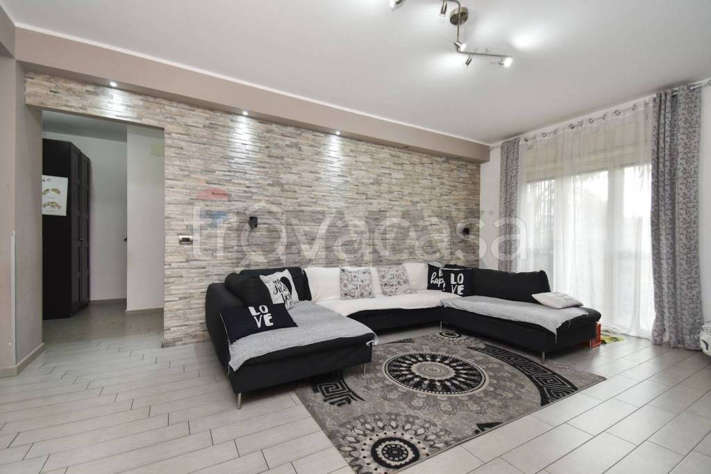 appartamento in vendita a Tremestieri Etneo in zona Canalicchio