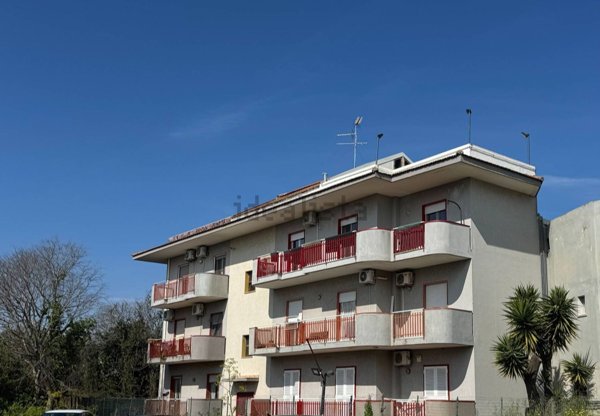 appartamento in vendita a Tremestieri Etneo