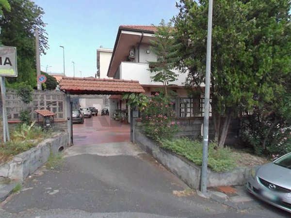 appartamento in vendita a Tremestieri Etneo in zona Canalicchio