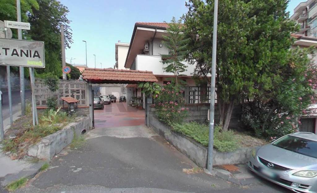 casa indipendente in vendita a Tremestieri Etneo in zona Canalicchio