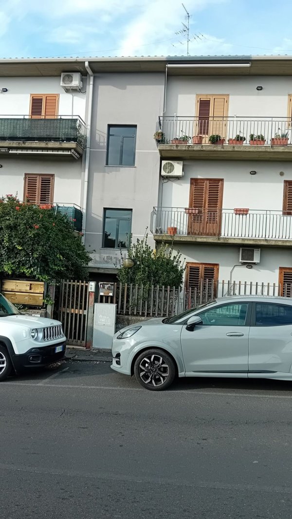 appartamento in vendita a Tremestieri Etneo