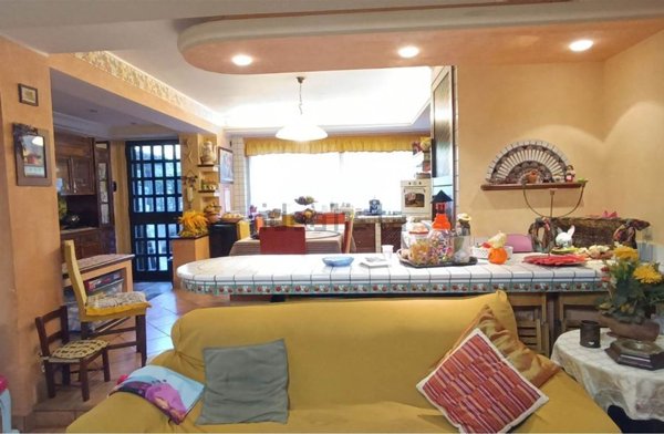 casa indipendente in vendita a Tremestieri Etneo