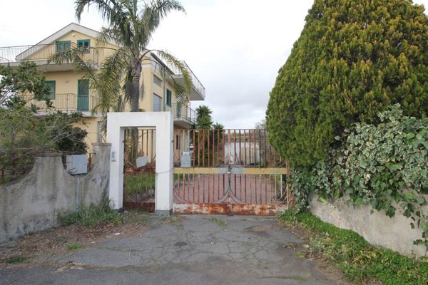 casa indipendente in vendita a Tremestieri Etneo