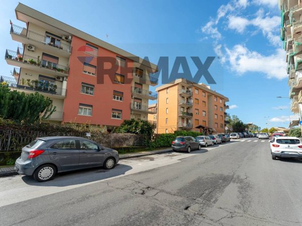 appartamento in vendita a Tremestieri Etneo