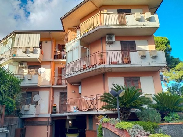 appartamento in vendita a Tremestieri Etneo