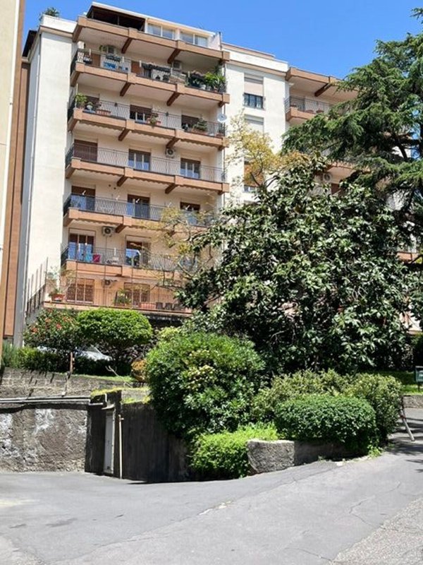 appartamento in vendita a Tremestieri Etneo