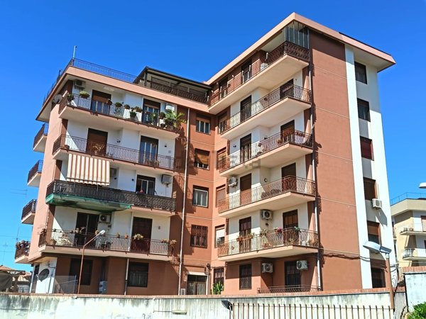 appartamento in vendita a Tremestieri Etneo in zona Canalicchio