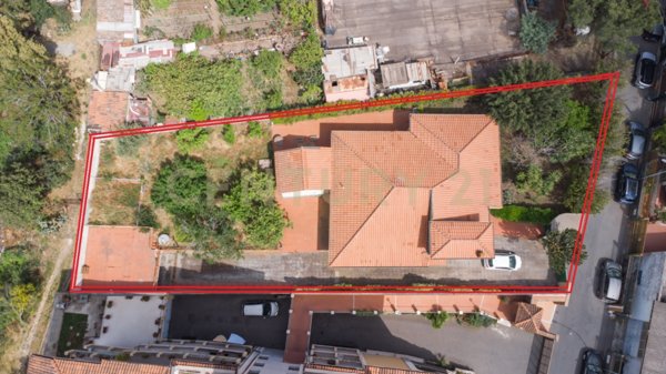 casa indipendente in vendita a Tremestieri Etneo