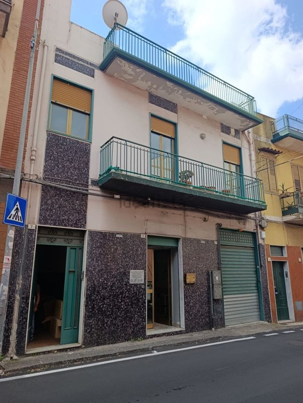 casa indipendente in vendita a Tremestieri Etneo