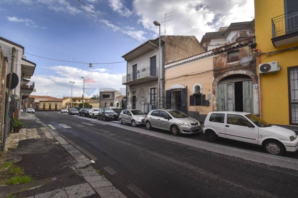 appartamento in vendita a Tremestieri Etneo