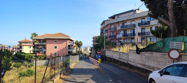 appartamento in vendita a Tremestieri Etneo in zona Canalicchio