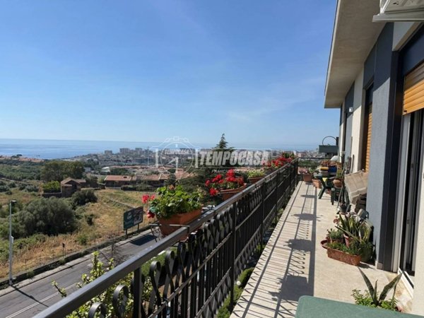 appartamento in vendita a Tremestieri Etneo in zona Canalicchio