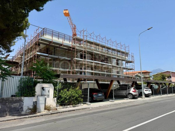 appartamento in vendita a Tremestieri Etneo